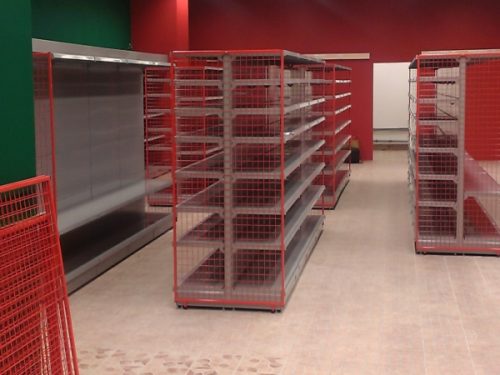 obchodny-regal-placek