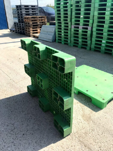 paleta-plastova-pouzita